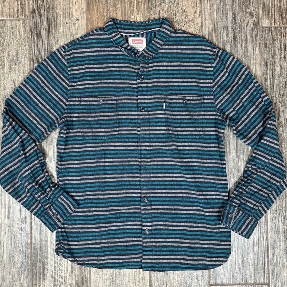Levi's XL Mens Striped Shirt Long Sleeve Button Down Two Pocket Cotton Blend